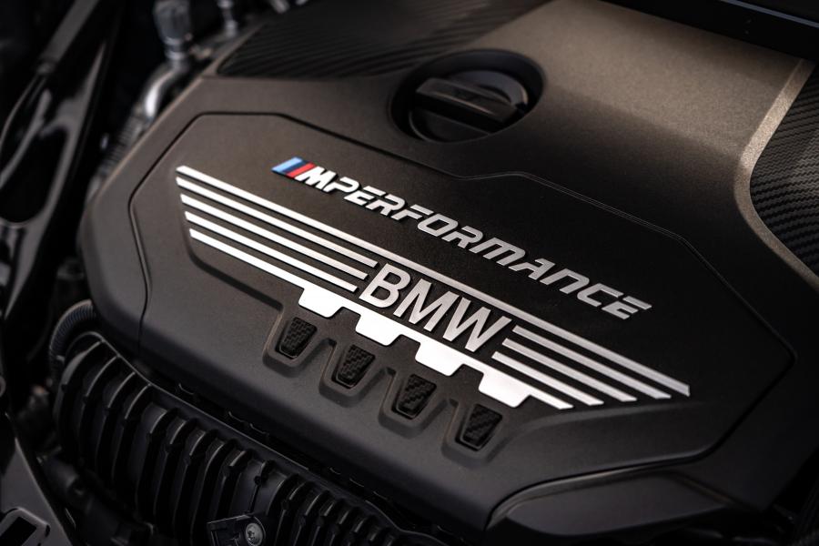 Моторный отсек BMW M235i xDrive Gran Coupe (F44) 2020 года  (UK) (фото 34 из 47)
